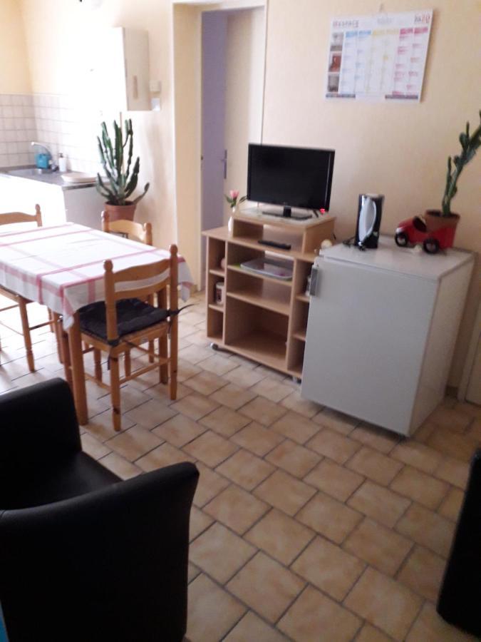La Chaume Apartment Laugere Exterior photo
